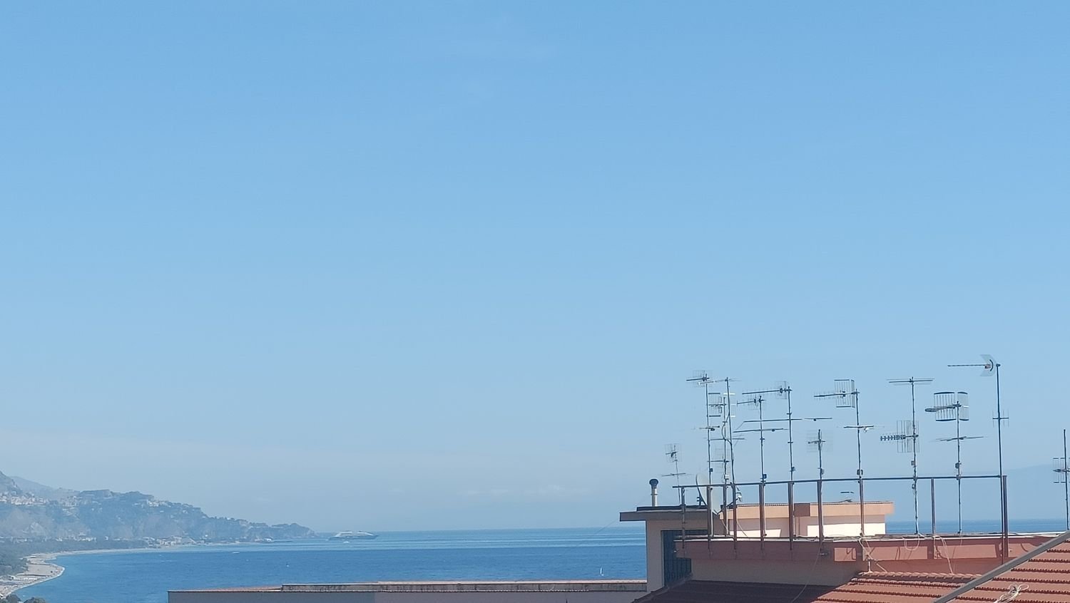 4 bedrooms Apartment in Giarre, Italy No. 371929