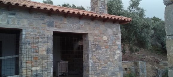 2 Schlafzimmer Villa in Trikeri, Greece, Nr. 2446 10
