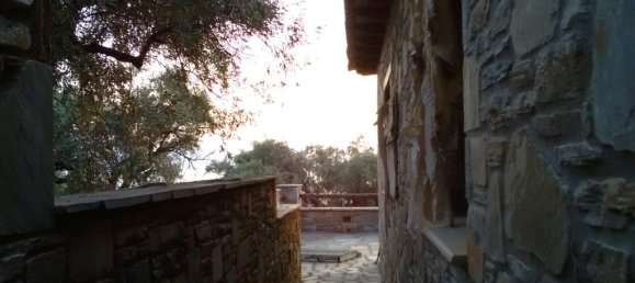 2 Schlafzimmer Villa in Trikeri, Greece, Nr. 2446 9