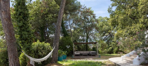 5 bedrooms Commercial property in Antibes, France No. 1518 3