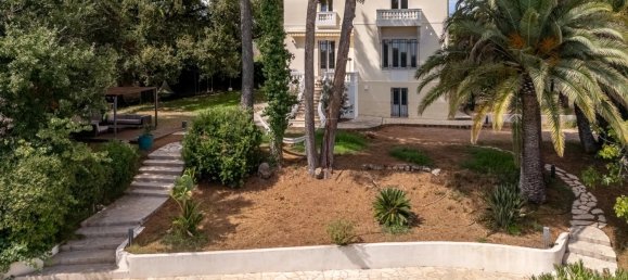 5 bedrooms Commercial property in Antibes, France No. 1518 2