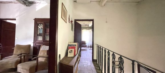 3 bedrooms House in Lucca, Italy No. 320499 9