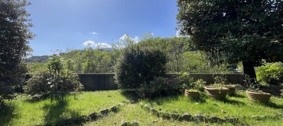 3 bedrooms House in Lucca, Italy No. 320499 7