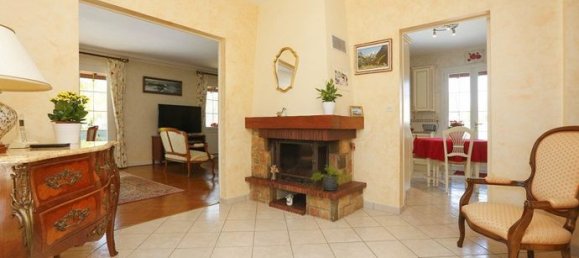 Дом с 5 спальнями в Сен-Мартен-ле-Бо, Франция № 315398 3