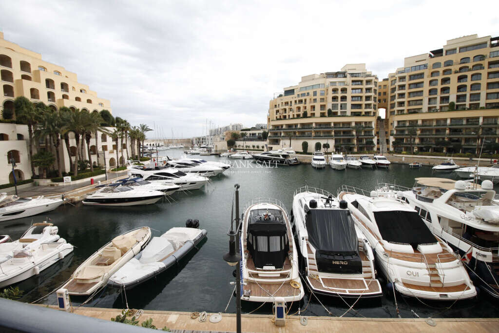 3 Schlafzimmer Wohnung in Saint Julian's, Malta, Nr. 9030
