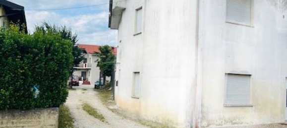 4-Zimmer Haus in Udine, Italy, Nr. 310010 2