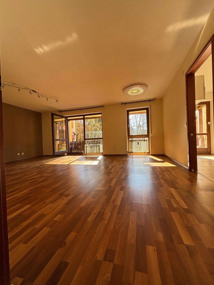 Apartamento T2 em Baden-Baden, Germany N.º 37543