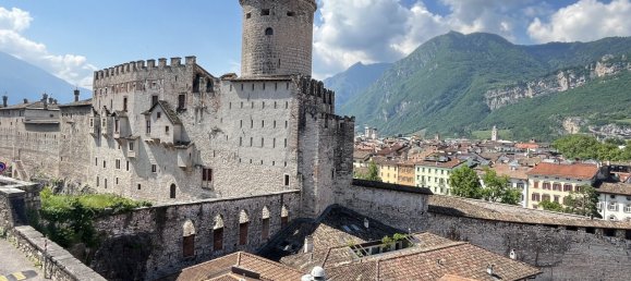 4 Schlafzimmer Haus in Trento, Italy, Nr. 352631 21
