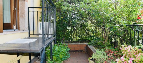 4 Schlafzimmer Haus in Trento, Italy, Nr. 352631 3