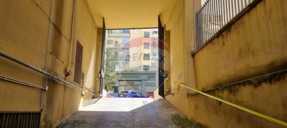 1 room Garage in Palermo, Italy No. 238968 4