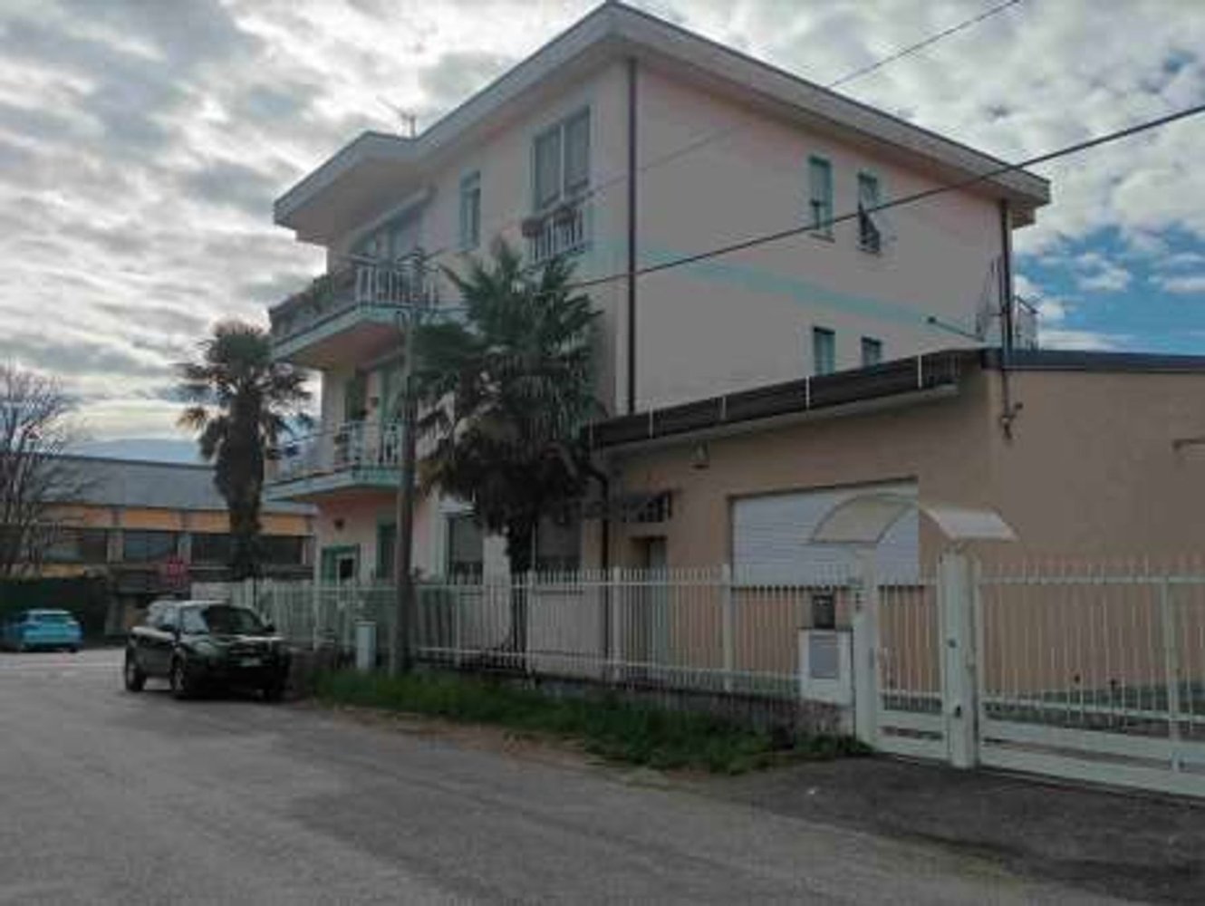 Apartamento de 3 divisões em Meda, Italy N.º 8547