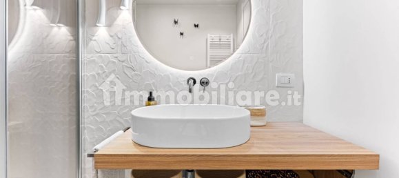 1 bedroom Apartment in Milan, Italy No. 332253 3