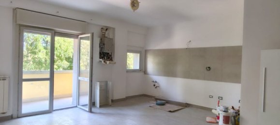 Квартира с 4 комнатами в Виллафранк ин Луниджана, Италия № 281606 4