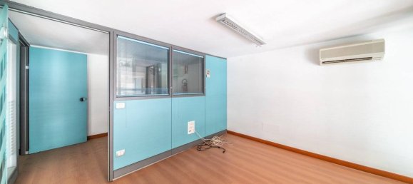 3-salle Bureau à Udine, Italy No. 169743 16