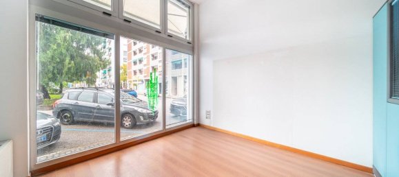 3-salle Bureau à Udine, Italy No. 169743 7