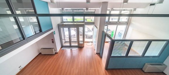 3-salle Bureau à Udine, Italy No. 169743 15