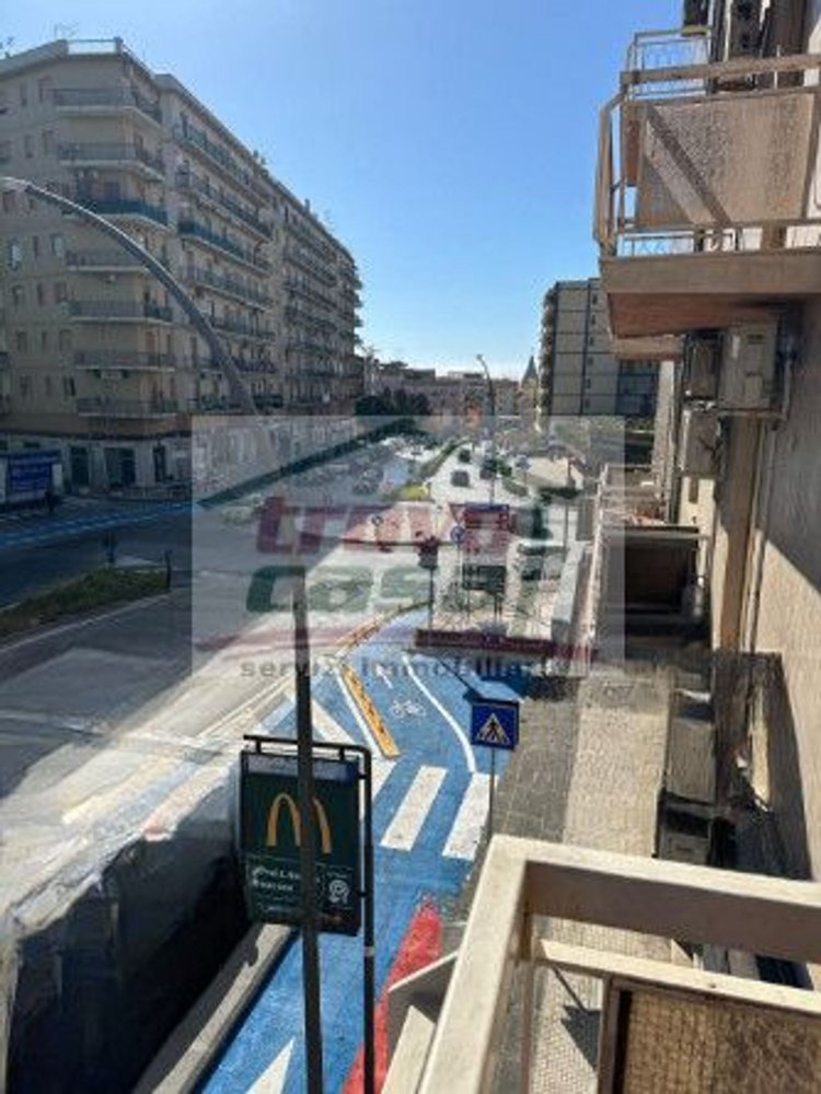 3-salle Appartement à Syracuse, Italy No. 279480