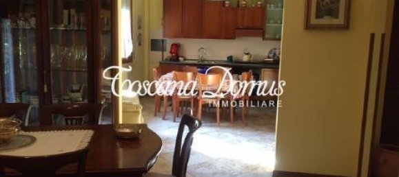 5 rooms Apartment in Siena, Italy No. 24526 4