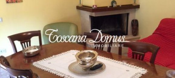 5 rooms Apartment in Siena, Italy No. 24526 2