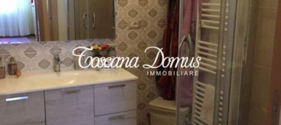 5 rooms Apartment in Siena, Italy No. 24526 7