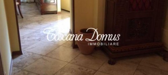 5 rooms Apartment in Siena, Italy No. 24526 5