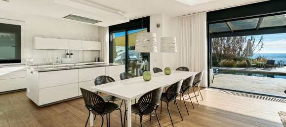 6 bedrooms Villa in Marbella, Spain No. 93730 49