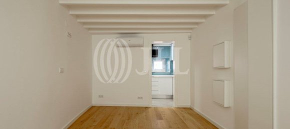 180m² Building in Lisbon, Portugal No. 139666 13