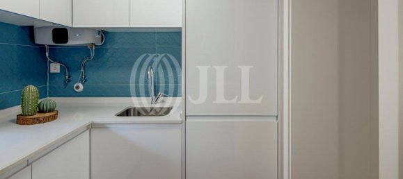 180m² Building in Lisbon, Portugal No. 139666 28