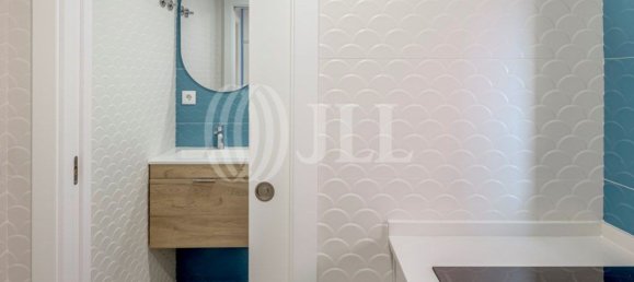 180m² Building in Lisbon, Portugal No. 139666 14