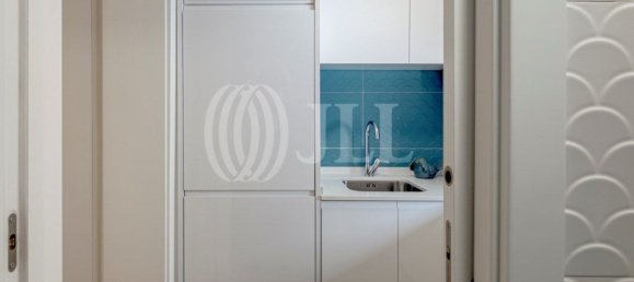 180m² Building in Lisbon, Portugal No. 139666 26