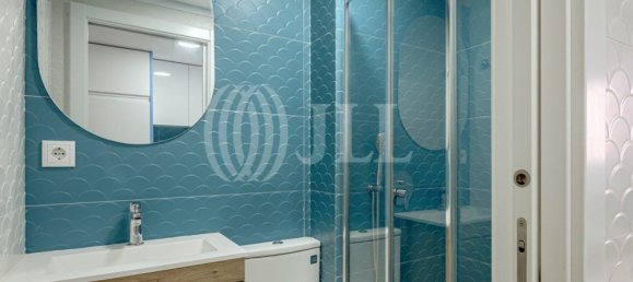 180m² Building in Lisbon, Portugal No. 139666 15