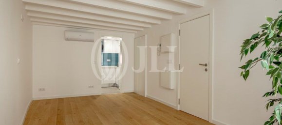 180m² Building in Lisbon, Portugal No. 139666 27