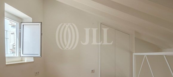 180m² Building in Lisbon, Portugal No. 139666 8