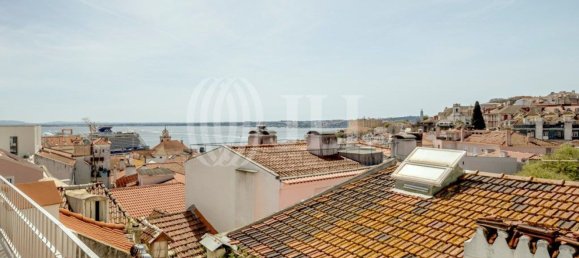 180m² Building in Lisbon, Portugal No. 139666 48