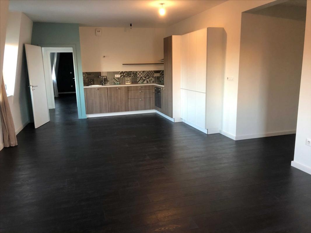 Квартира с 3 спальнями в Кольмар, Франция № 46531