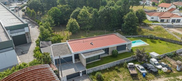 3 غرف نوم منزل في Lago, Portugal رقم 172883 44