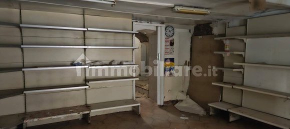 2 rooms Commercial property in Naples, Italy No. 315838 11