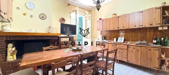 5 bedrooms House in Spoleto, Italy No. 335516 15