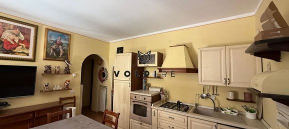 5 bedrooms House in Spoleto, Italy No. 335516 2