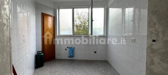 4 rooms Apartment in Apricena, Italy No. 123106 4