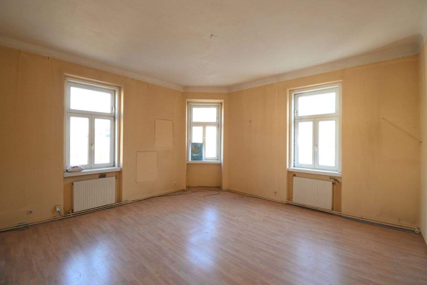 4غرفة شقة في Meidling, Austria رقم 259874