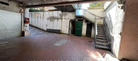 Квартира с 2 спальнями в Рим, Италия № 32395 3