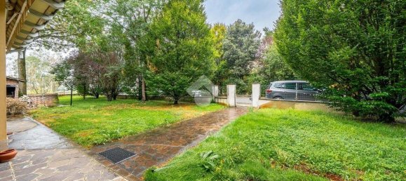 4 Schlafzimmer Haus in Novellara, Italy, Nr. 265268 4