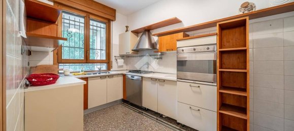 4 Schlafzimmer Haus in Novellara, Italy, Nr. 265268 12