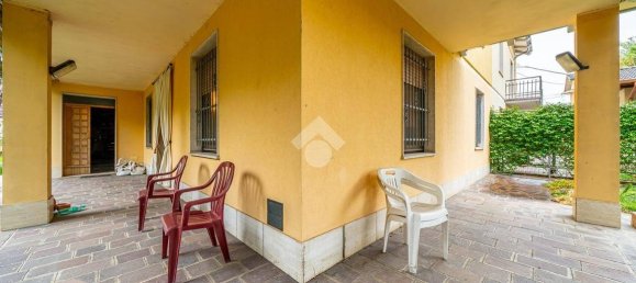 4 Schlafzimmer Haus in Novellara, Italy, Nr. 265268 3