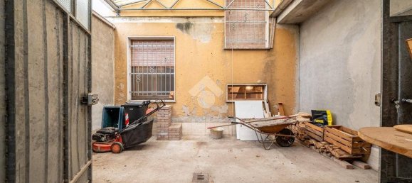 4 Schlafzimmer Haus in Novellara, Italy, Nr. 265268 41