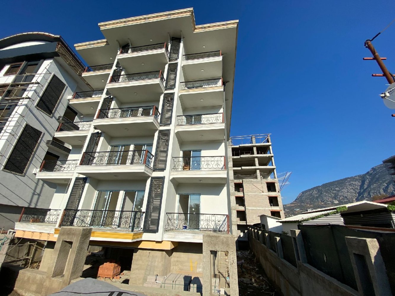 Apartment 1+1 in Mahmutlar, Turkey No. 31577