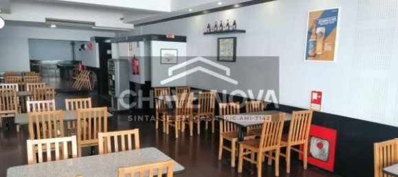 251m² Commercial property in Povoa de Varzim, Portugal No. 49256 10