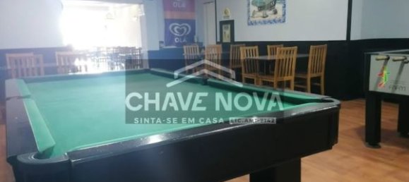 251m² Commercial property in Povoa de Varzim, Portugal No. 49256 3