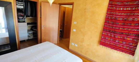 1 bedroom Apartment in Pesaro, Italy No. 304613 6